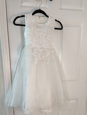 White Floral Appliqué Tulle Party Dress